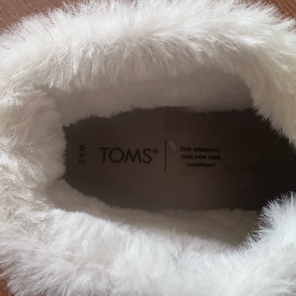 Toms Paxton Slips on Ankle Boots Sneakers with Plush White Lining - Picture 7 of 8